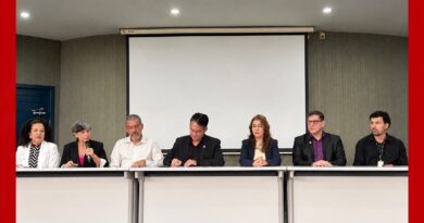 AFUSC PARTICIPA DA AULA INAUGURAL DO MESTRADO PROFISSIONAL EM ADMINISTRAÇÃO PÚBLICA DA UESC.